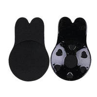 Sutiã Adesivo Reutilizável efeito Push Up para Levantamento de Seio. EFEITO SILICONE, LEVANTA PEITO. O sutiã invisível é a solução perfeita para aquela ocasião em que uma peça de roupa simplesmente não combina com qualquer sutiã que você tenha. Atitude feminina, beleza da mulher, seios em pé, toda mulher merece, adesivo para seios.