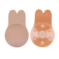 Sutiã Adesivo Reutilizável efeito Push Up para Levantamento de Seio. EFEITO SILICONE, LEVANTA PEITO. O sutiã invisível é a solução perfeita para aquela ocasião em que uma peça de roupa simplesmente não combina com qualquer sutiã que você tenha. Atitude feminina, beleza da mulher, seios em pé, toda mulher merece, adesivo para seios.