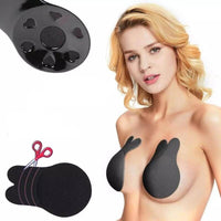 Sutiã Adesivo Reutilizável efeito Push Up para Levantamento de Seio. EFEITO SILICONE, LEVANTA PEITO. O sutiã invisível é a solução perfeita para aquela ocasião em que uma peça de roupa simplesmente não combina com qualquer sutiã que você tenha. Atitude feminina, beleza da mulher, seios em pé, toda mulher merece, adesivo para seios.